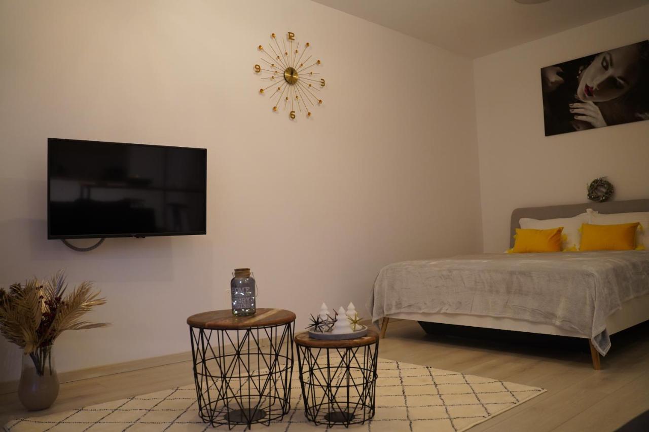 Gio Home C13 Bucureşti Ngoại thất bức ảnh