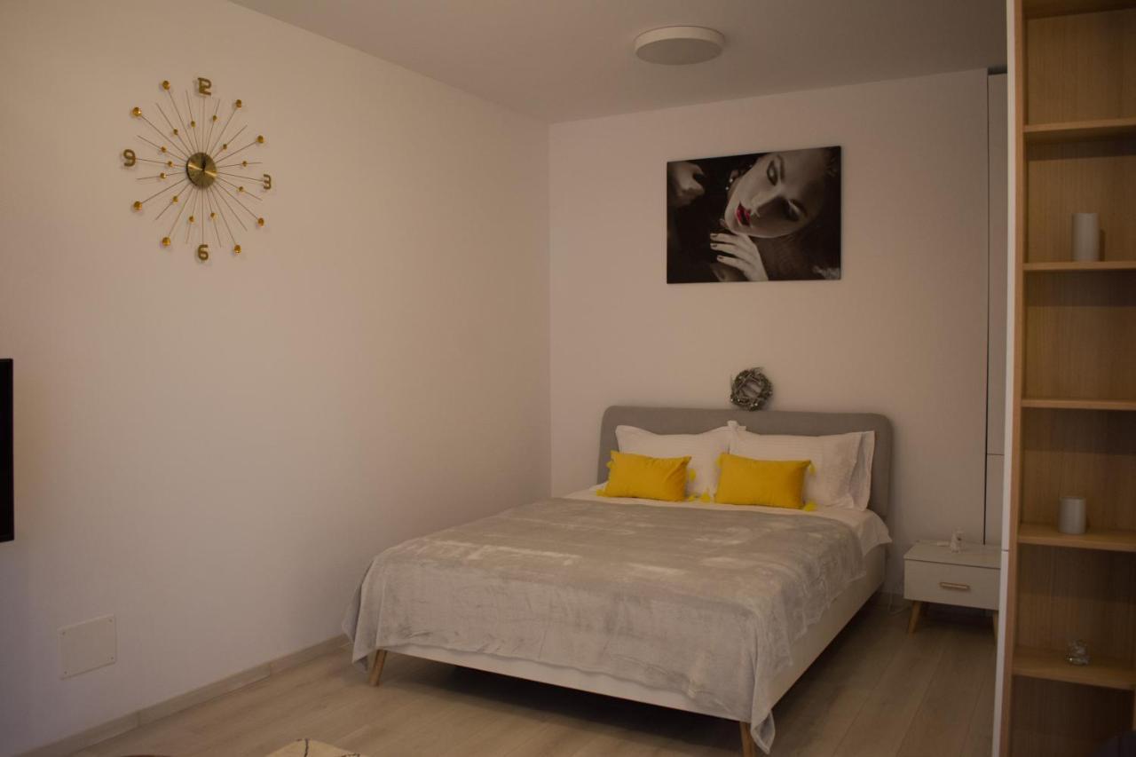 Gio Home C13 Bucureşti Ngoại thất bức ảnh