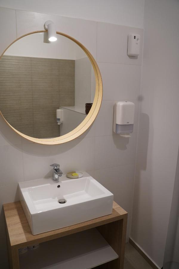 Gio Home C13 Bucureşti Ngoại thất bức ảnh