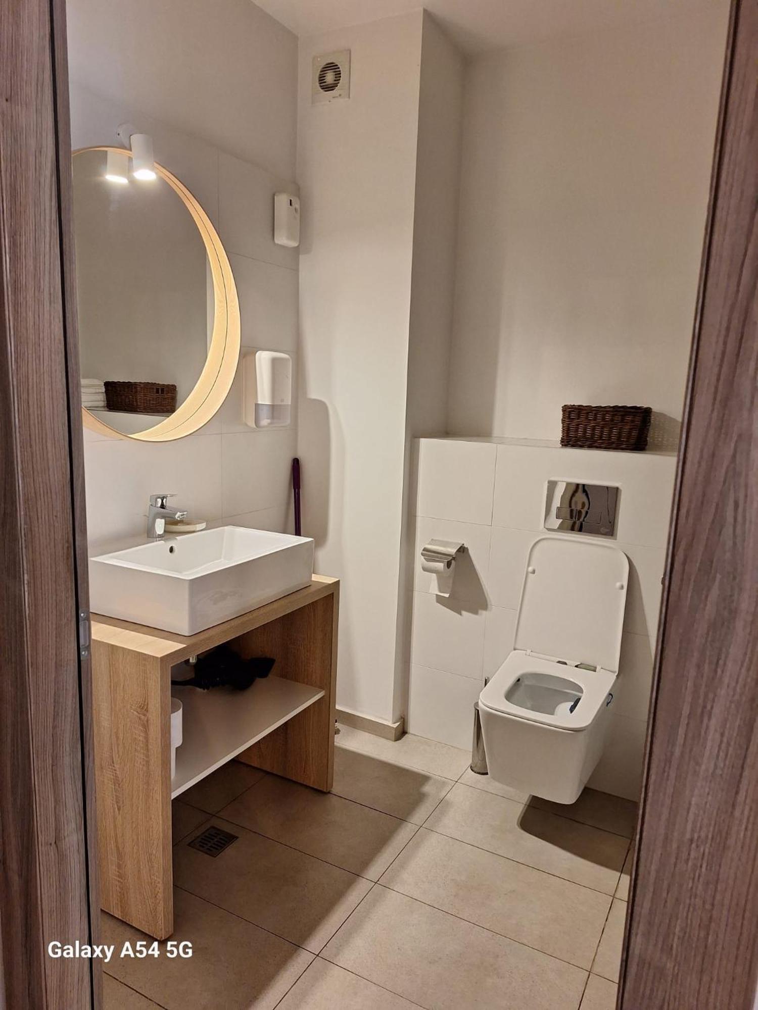 Gio Home C13 Bucureşti Ngoại thất bức ảnh